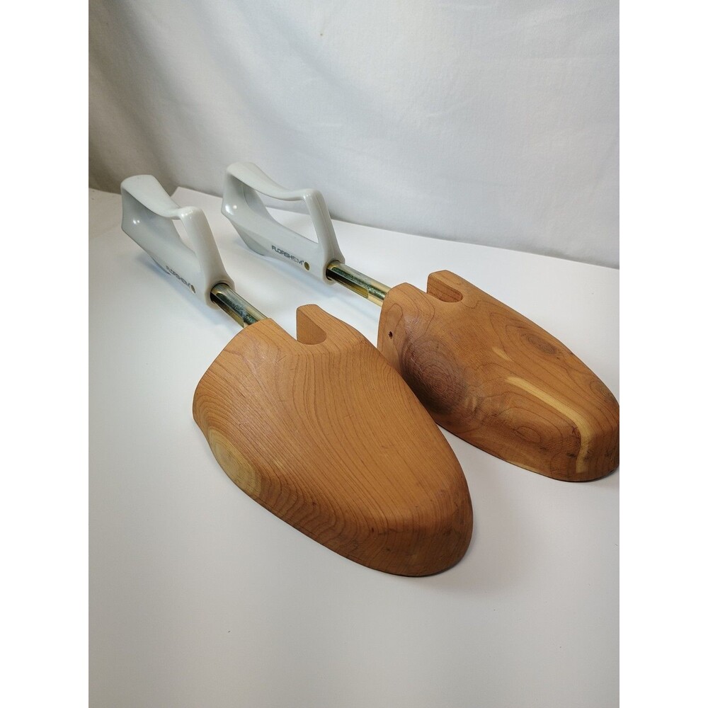 Shoe Stretcher Florsheim Shoe Company Travel Tree Cedar Rochester Size L